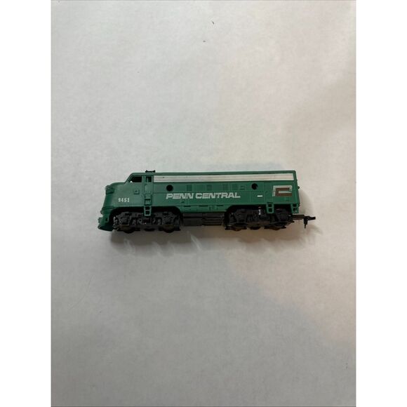 7pc Lot HO Scale Train Cars, Church, Bridge SEE DESCRIPTION! Athearn Tyco Bachma - Picture 3 of 9